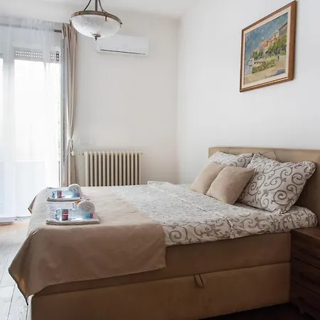 アパート Balkan Dream ****